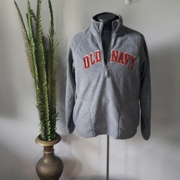 Old Navy long sleeve 1/4 zip gray fleece pullover - Picture 2 of 3